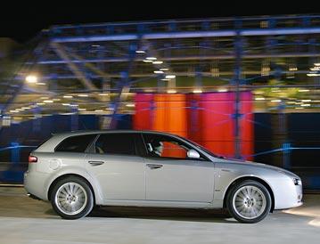 Photos: Car: Alfa Romeo 159 2.2 JTS Sportwagon (pictures, images)