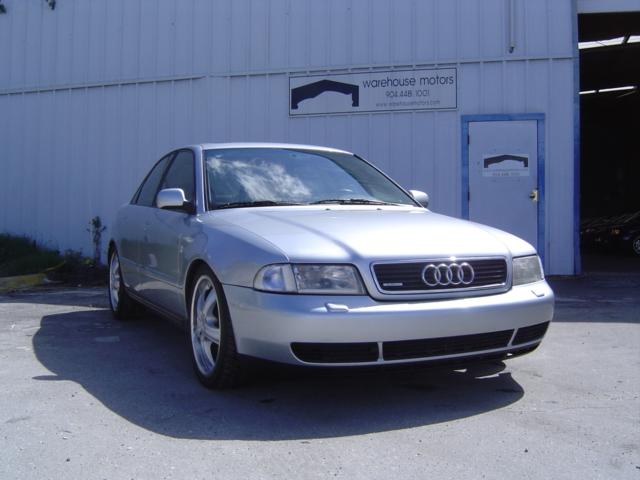 Photos: Car: Audi A4 1.8 T Turbo (pictures, images)