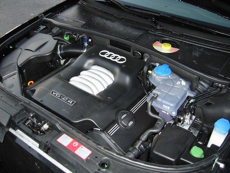 Photos: Car: Audi A4 Avant 2.4 (pictures, images)
