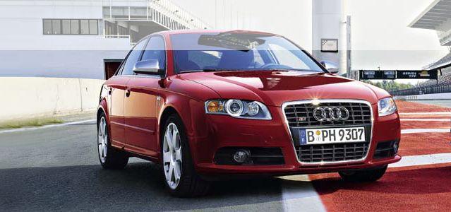 Photos: Car: Audi S4 (pictures, images)