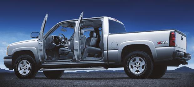 Photos: Car: Chevrolet Silverado 1500 Crew Cab 4WD LT (pictures, images)