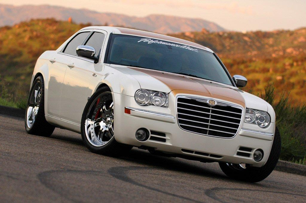 Photos: Car: Chrysler 300 Hemi C (pictures, images)