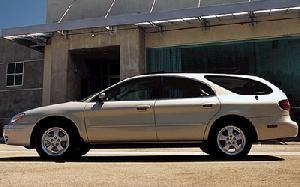 Photos: Car: Ford Taurus SE Sedan (pictures, images)