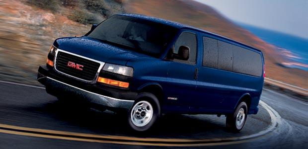 Photos: Car: GMC Savana Passenger Van G1500 (pictures, images)