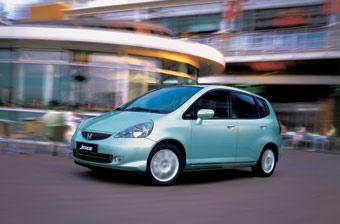 Photos: Car: Honda Jazz 1.4 S (pictures, images)