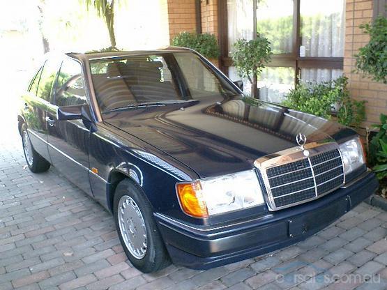 Photos: Car: Mercedes-Benz 300 E-24 Automatic (pictures, images)