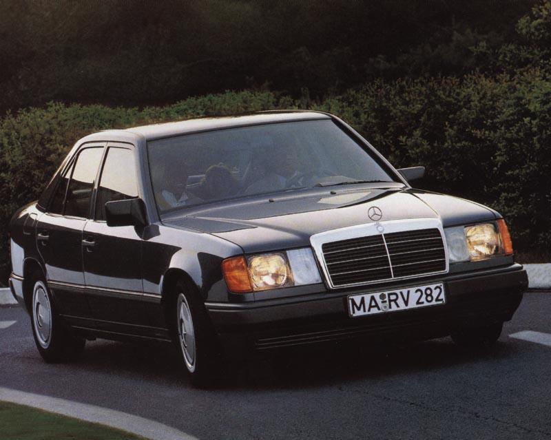 Photos: Car: Mercedes-Benz E 280 (pictures, images)