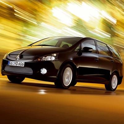 Photos: Car: Mitsubishi Grandis 2.4 Intense (pictures, images)
