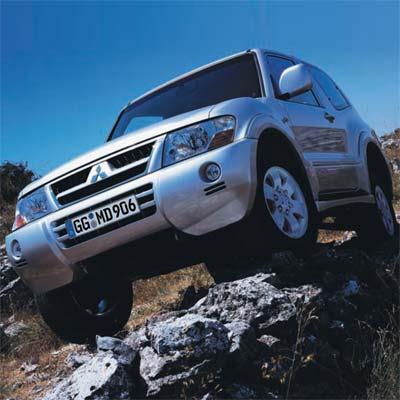 Photos: Car: Mitsubishi Pajero 3.2 DI-D Avance (pictures, images)