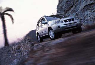 Photos: Car: Nissan Almera 1.8 Visia (pictures, images)