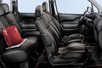 Photos: Car: Opel Agila 1.3 Comfort (pictures, images)