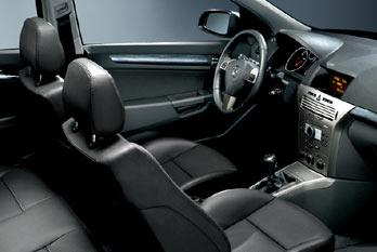 Photos: Car: Opel Astra 2.0 DTI (pictures, images)