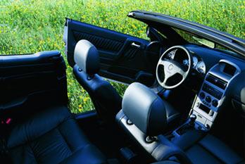 Photos: Car: Opel Astra 2.2 Cabriolet (pictures, images)