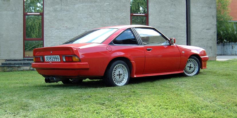 Photos: Car: Opel Manta 2.0 GSI (pictures, images)