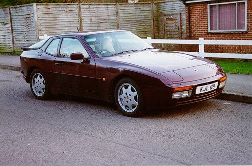 Photos: Car: Porsche 944 (pictures, images)