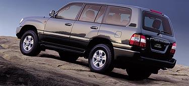 Photos: Car: Toyota Land Cruiser 100 4.2 TD (pictures, images)