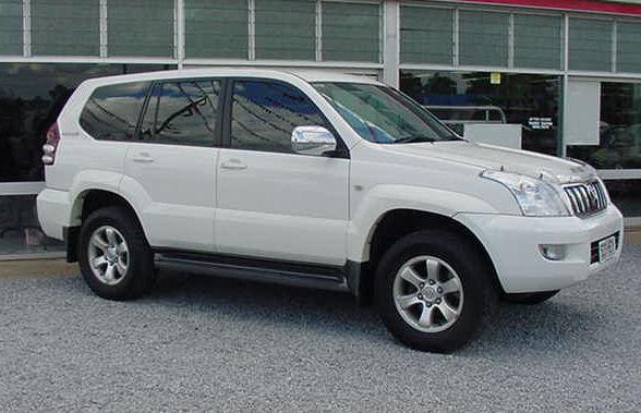 Photos: Car: Toyota Land Cruiser Prado 3.0 (pictures, images)
