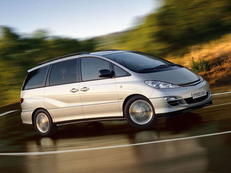 Photos: Car: Toyota Previa 2.4 Luna (pictures, images)