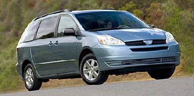 Photos: Car: Toyota Sienna LE AWD (pictures, images)