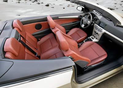 Photos: Car: Vauxhall Astra Cabriolet (pictures, images)