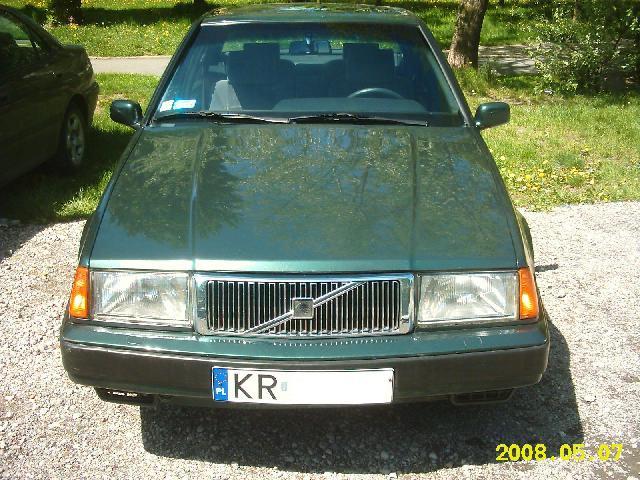 Photos: Car: volvo 460 gl (pictures, images)