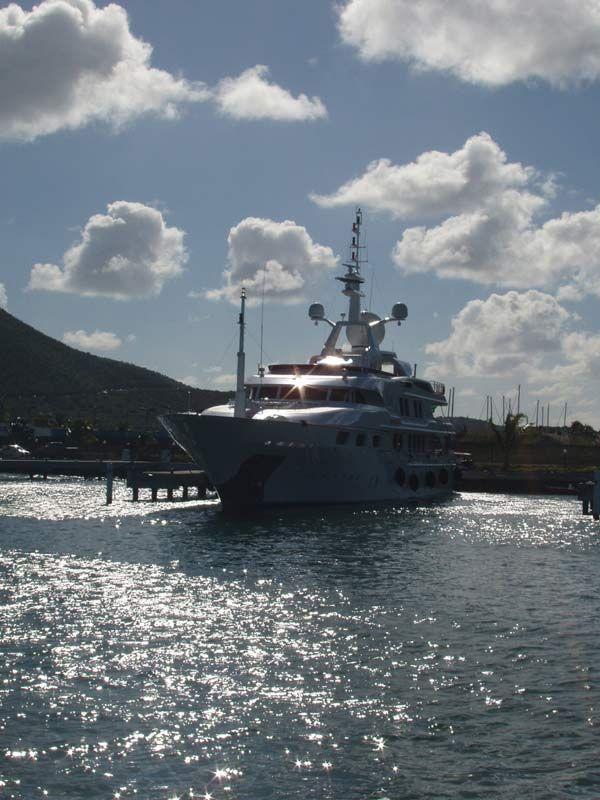 Photos: Saint Vincent and the Grenadines (pictures, images)
